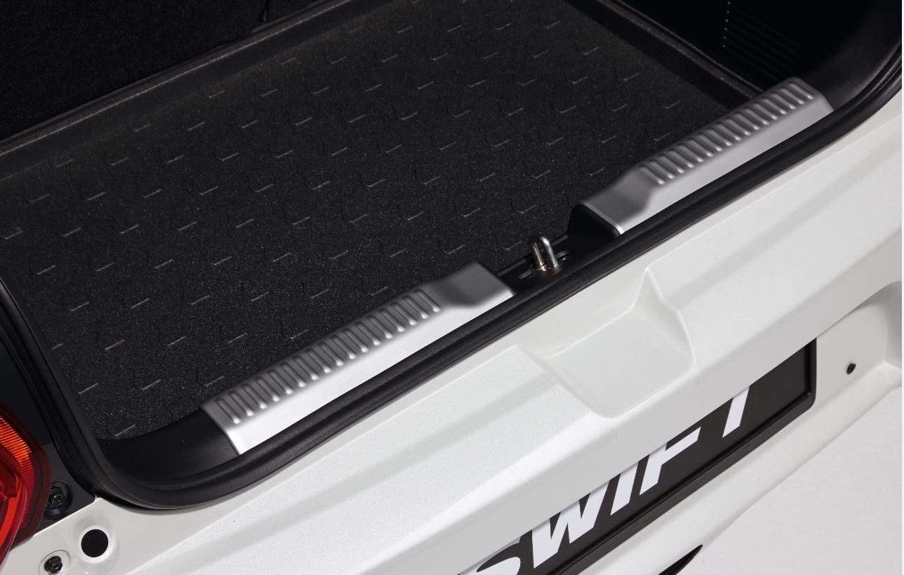 Laadruimtedrempel bescherming Suzuki Swift 2017 >