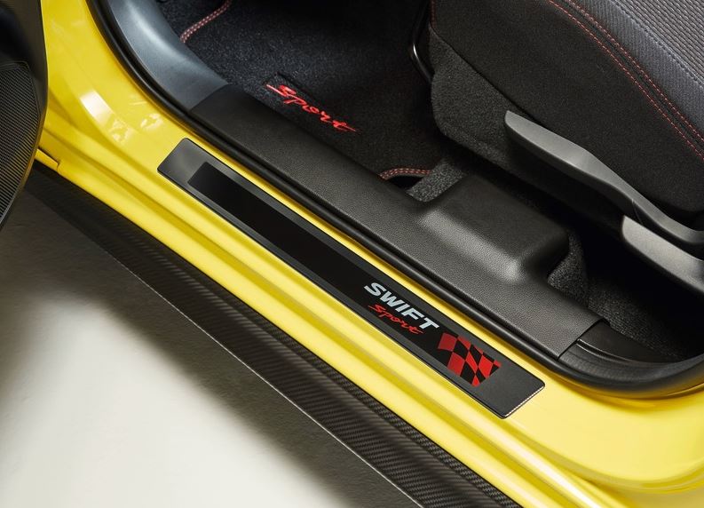 Instaplijsten Suzuki Swift 2017 >