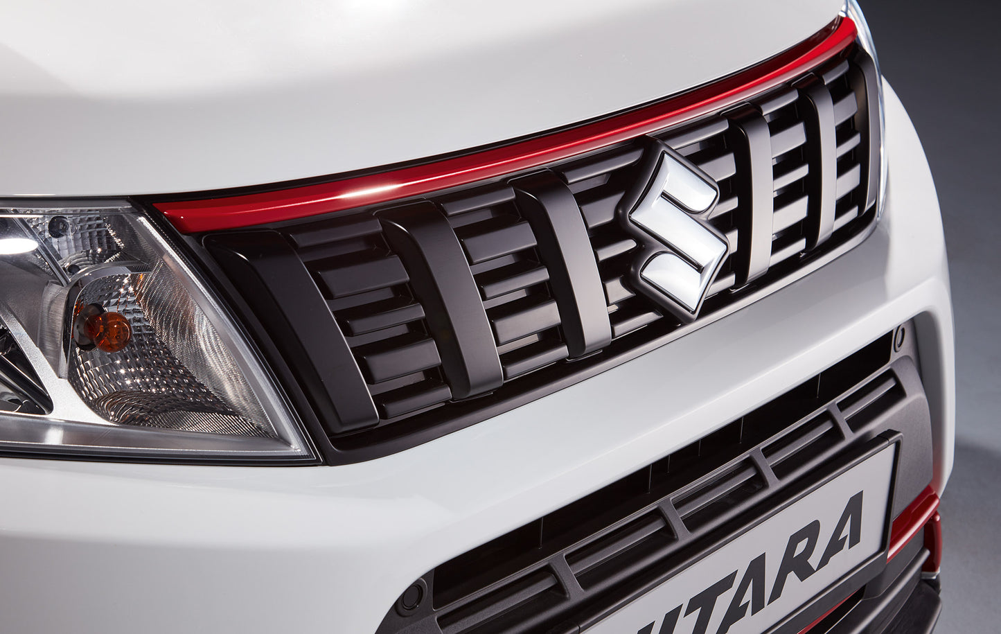 Sierlijst grille Suzuki Vitara 2018 >