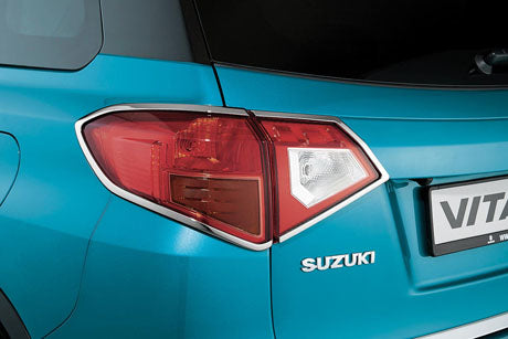 Sierlijsten chroom achterlichten Suzuki Vitara 2015 >